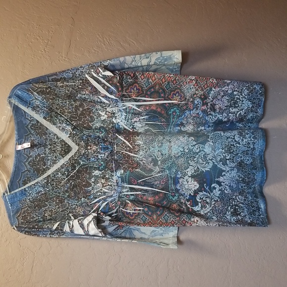 KIARA Sz XL Lt. Blue/Denim color 3/4 Sleeve Blouse w/sequins  EUC, CL#46 - Picture 1 of 6